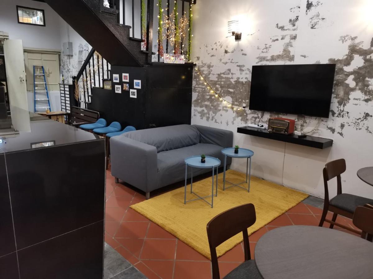 G Fortune Guest House+ George Town Exterior foto