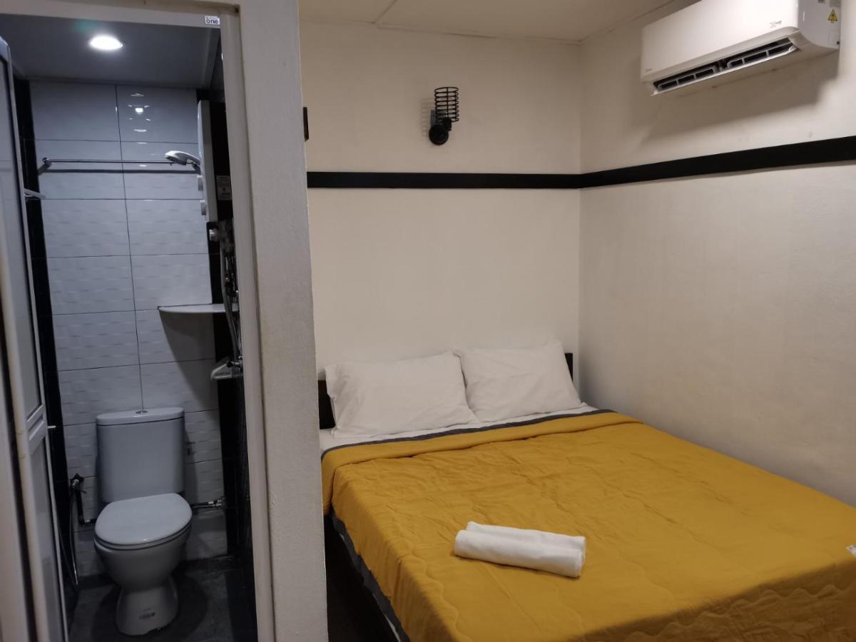G Fortune Guest House+ George Town Exterior foto
